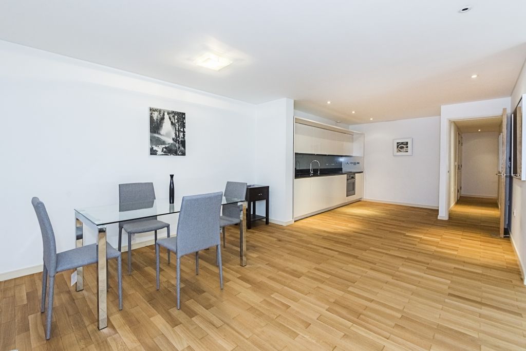 Property photo 2 of 8 Reception Room