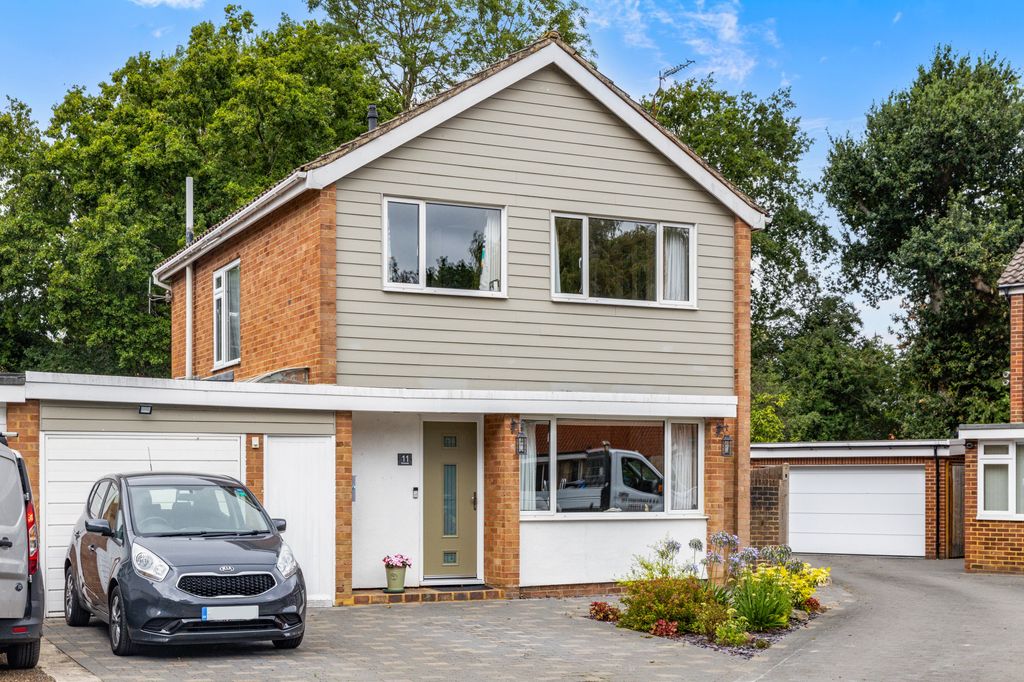 Property photo 1 of 16