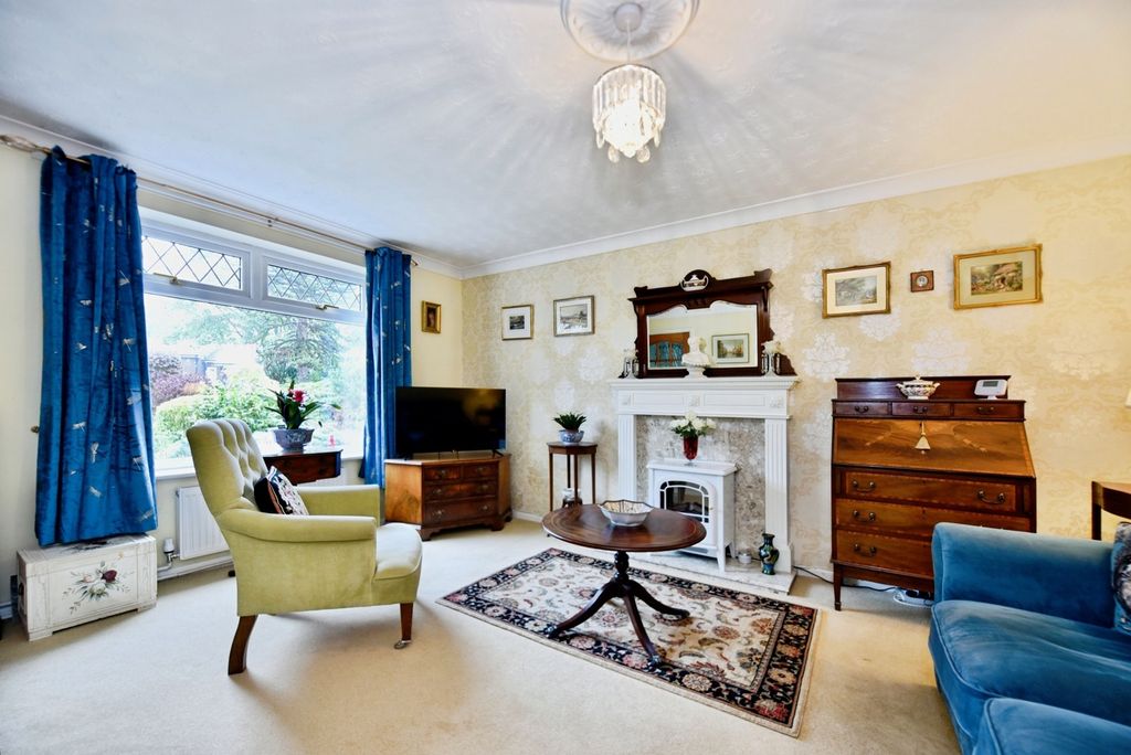 Property photo 2 of 22 Pbox-Img.Jpg