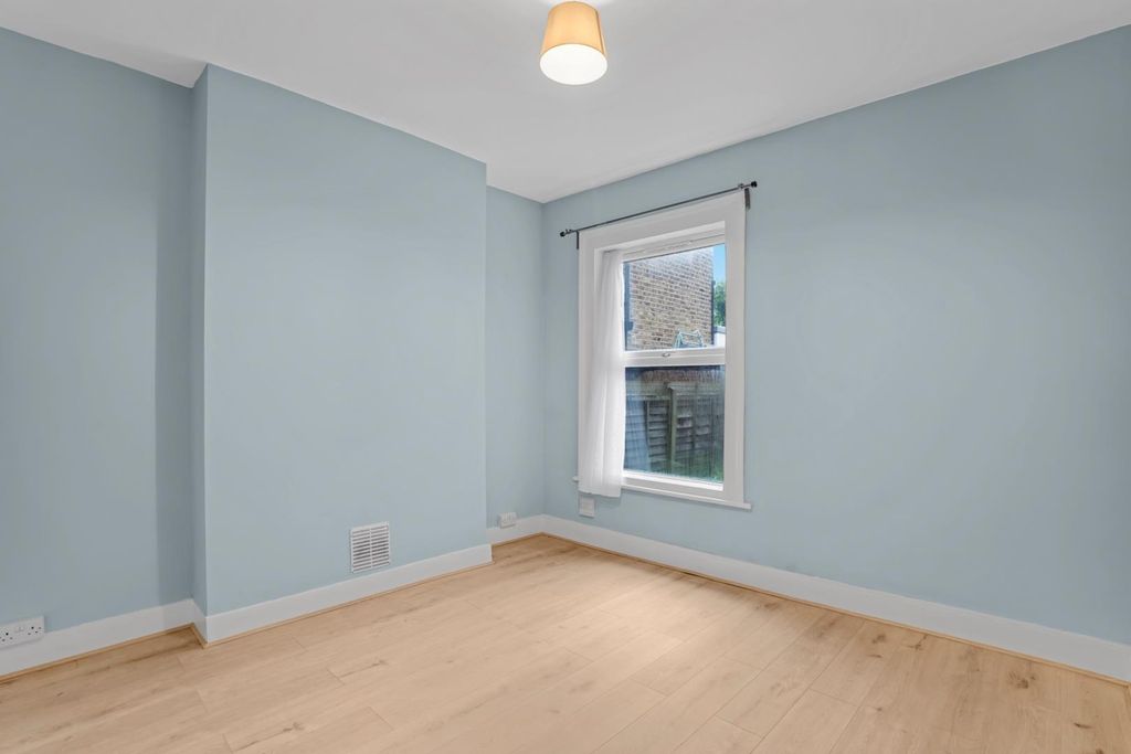 Property photo 3 of 9 Dsc03413.Jpg