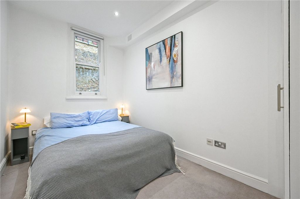 Property photo 3 of 9 Picture No. 16