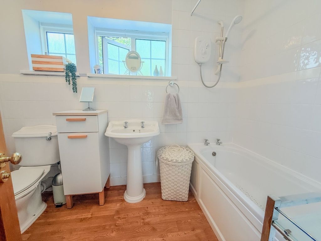Additional image 9 of 3 bed semi-detached house for saleAxwell Park Road, Blaydon-On-Tyne NE21