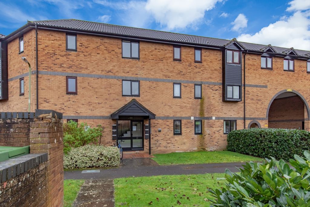 Property photo 1 of 7 119588