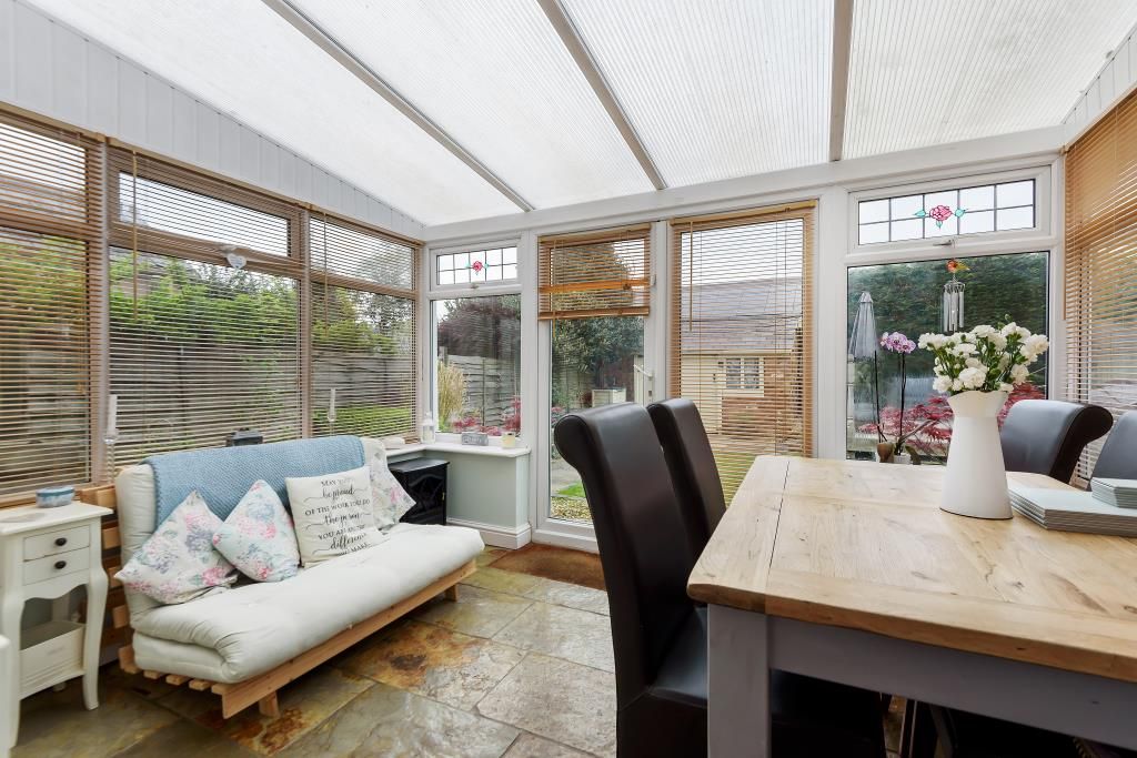 Property photo 3 of 10 Conservatory