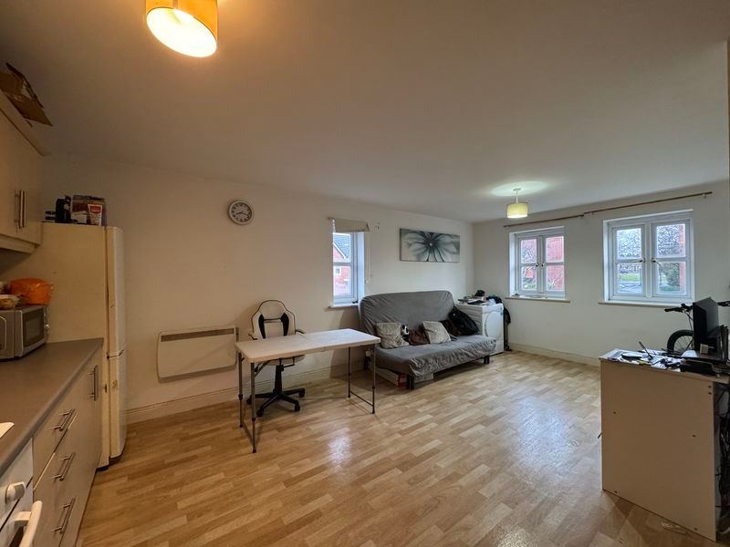 Property photo 3 of 8 Photo 3