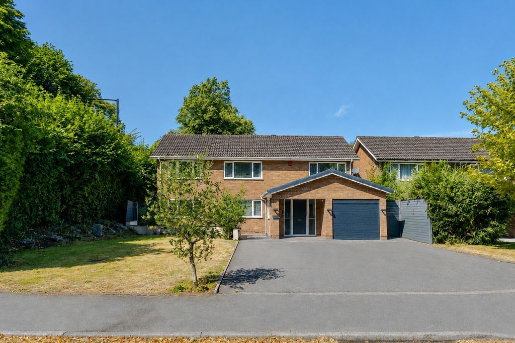 Property photo 1 of 23