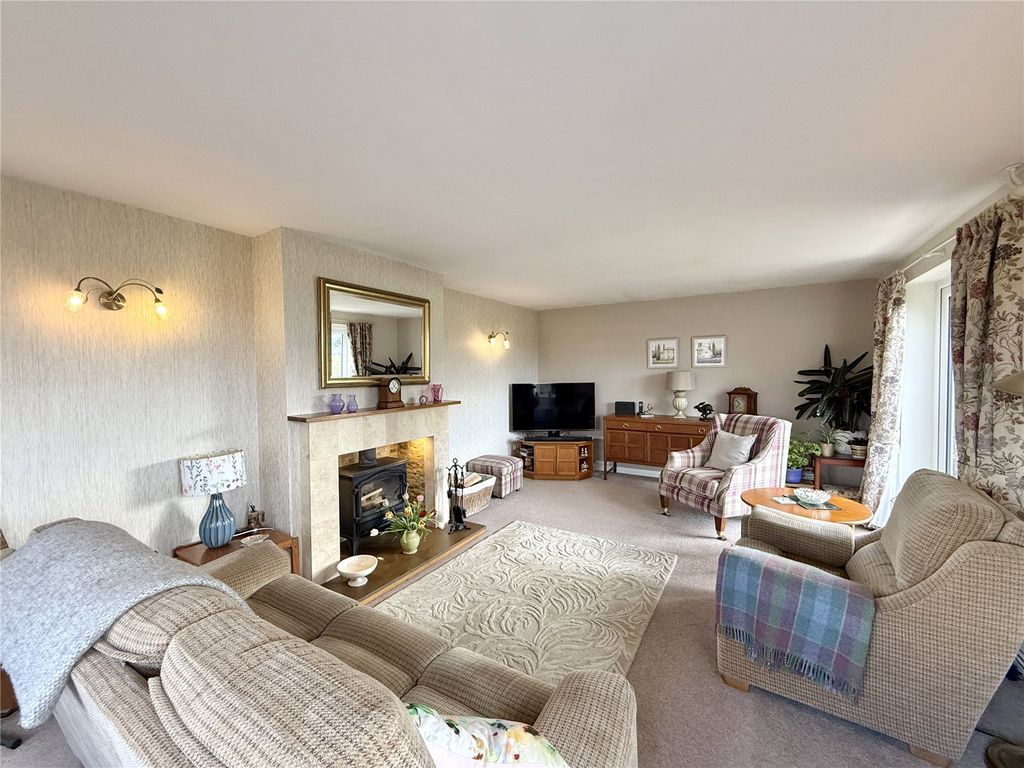 Property photo 2 of 28 Picture No. 02