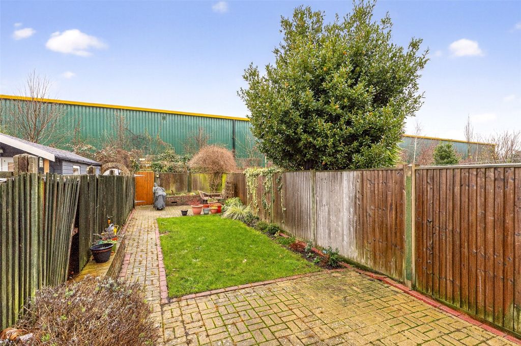 Property photo 3 of 27 Picture No. 09