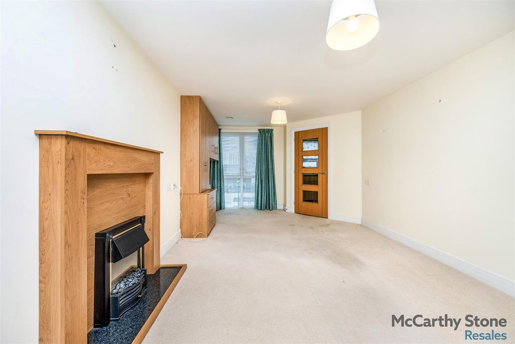 Property photo 2 of 17 Dsc_8785.Jpg