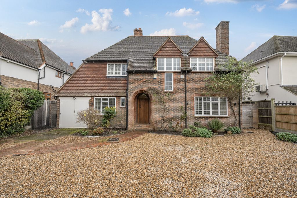 Property photo 1 of 34 External