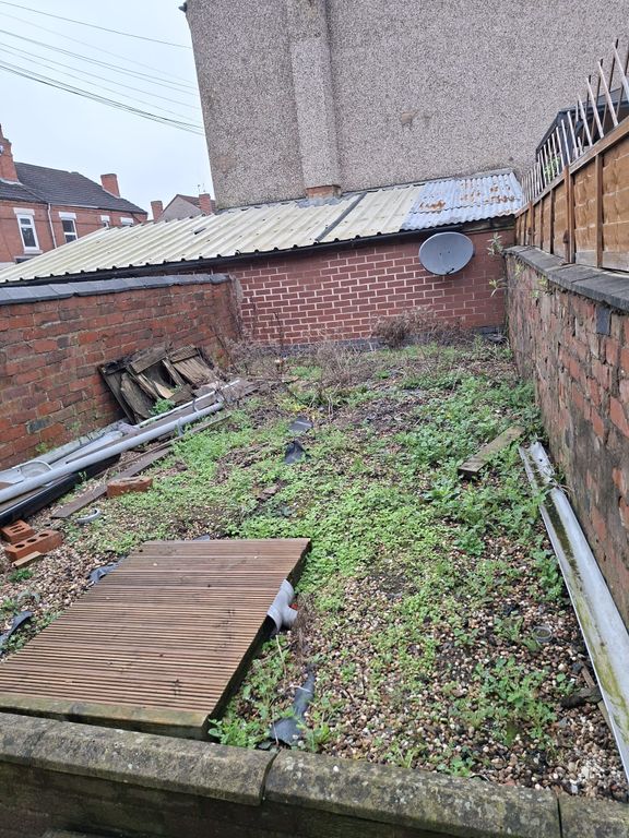 Property photo 3 of 8