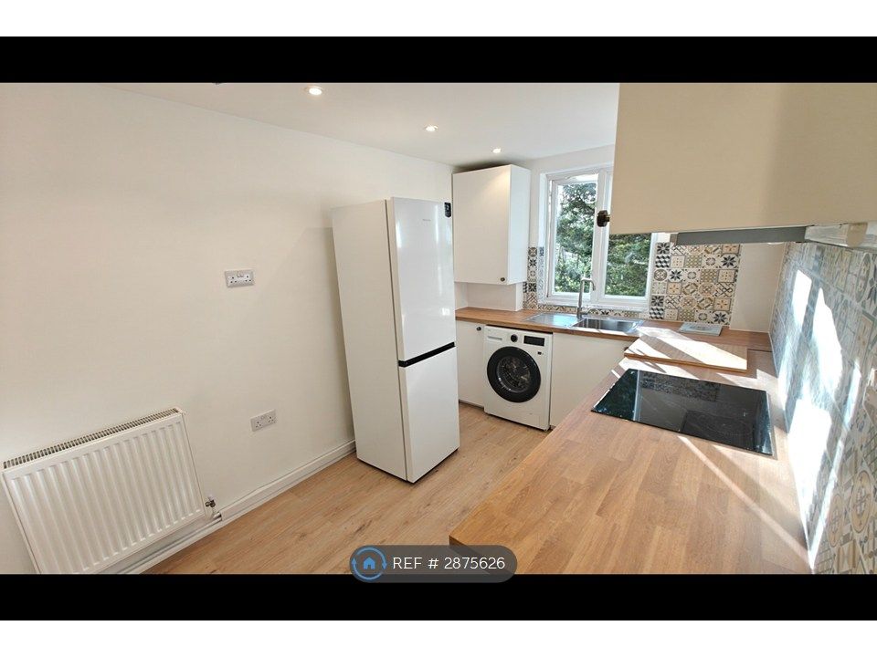 Property photo 3 of 26