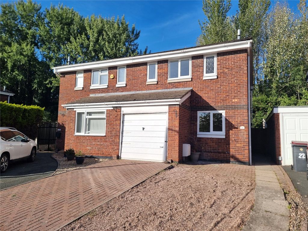 Property photo 1 of 16 Picture No. 32