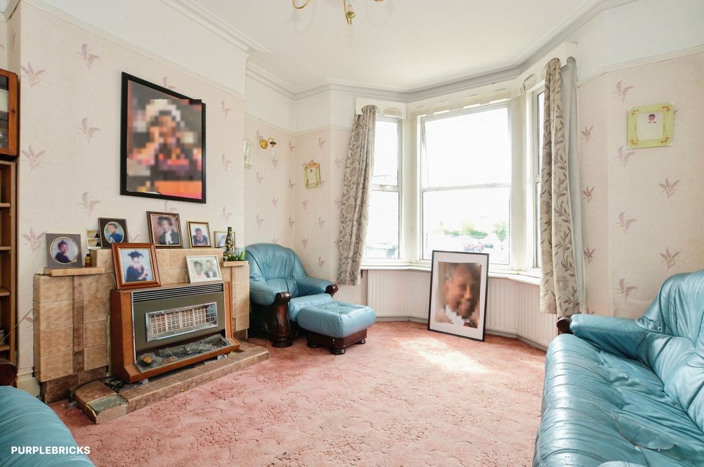 Property photo 2 of 20 Reception Room