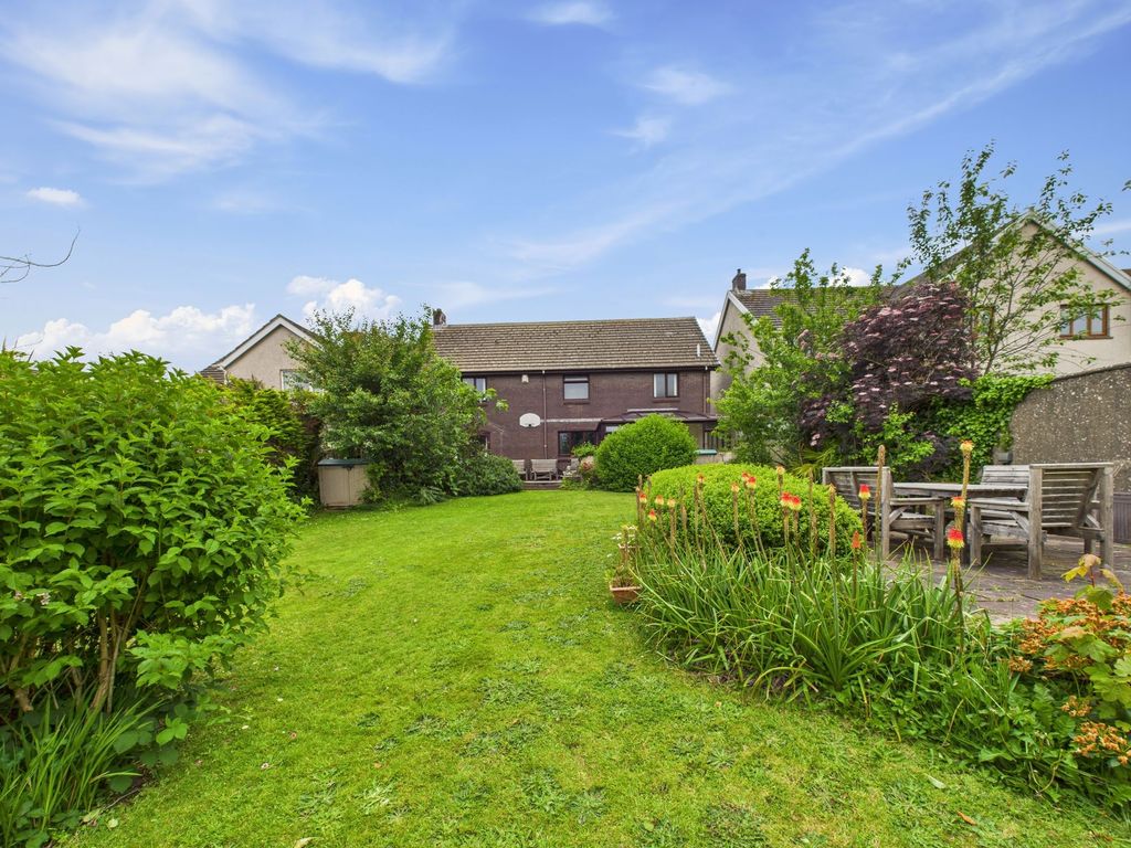 Property photo 3 of 31