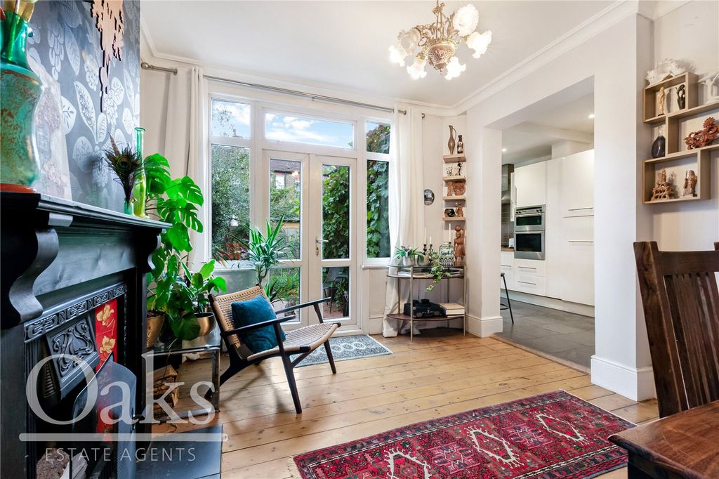 Property photo 3 of 9 Picture No. 04