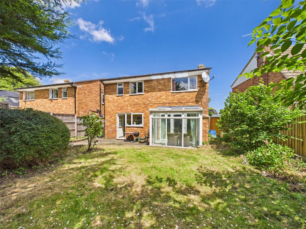 Property photo 2 of 17 Picture No. 22