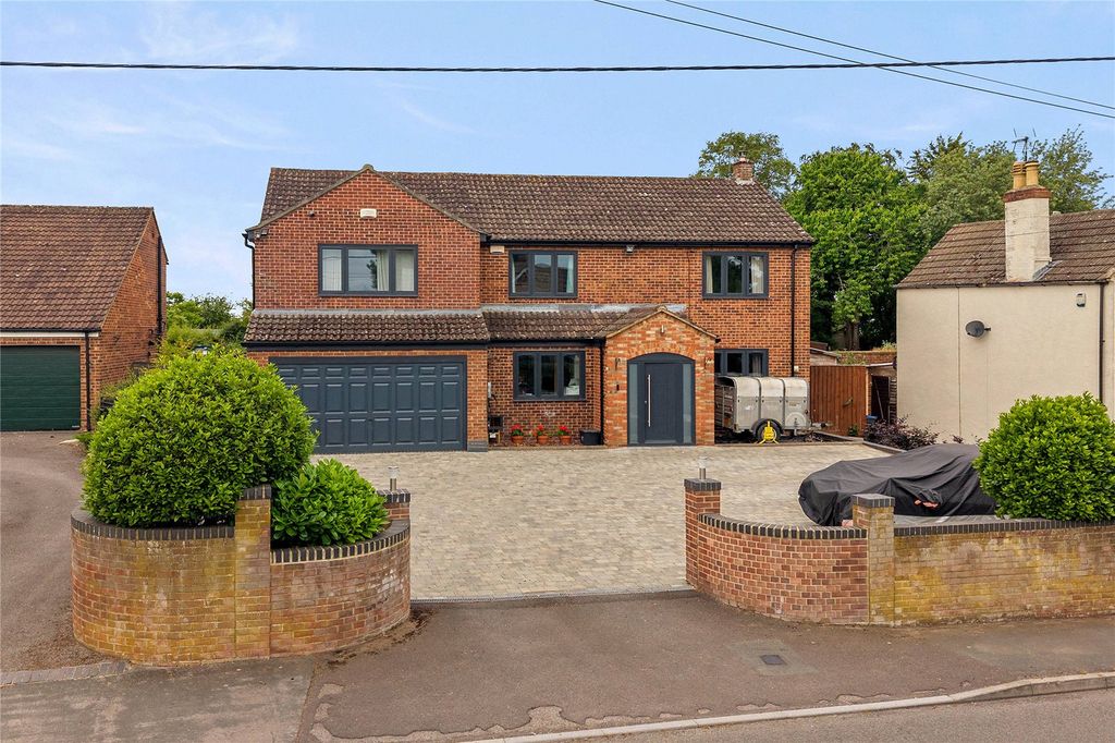 Property photo 1 of 24 Picture No. 07