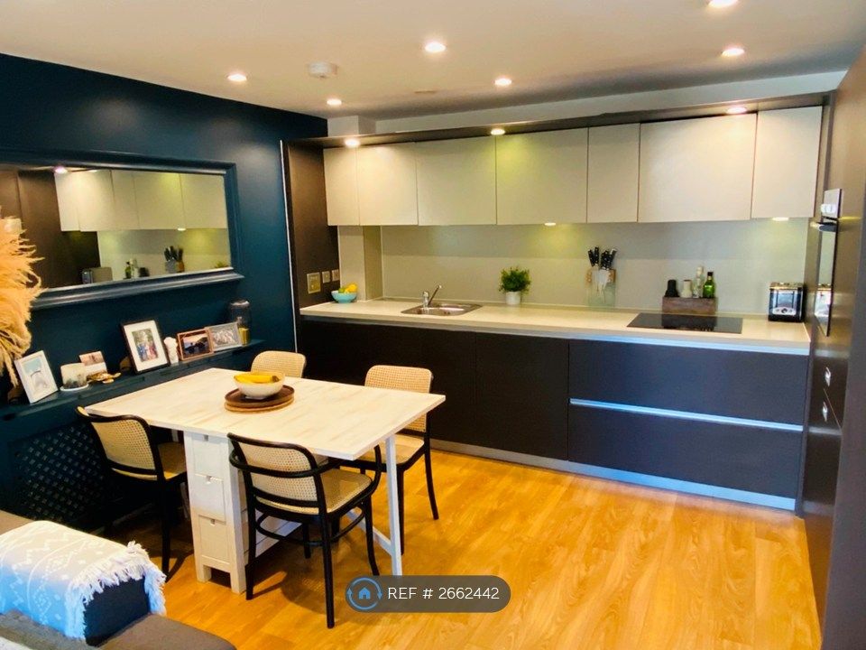 Property photo 1 of 9 Kitchen