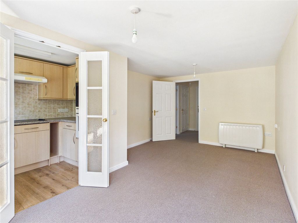 Property photo 2 of 12 Picture No. 08