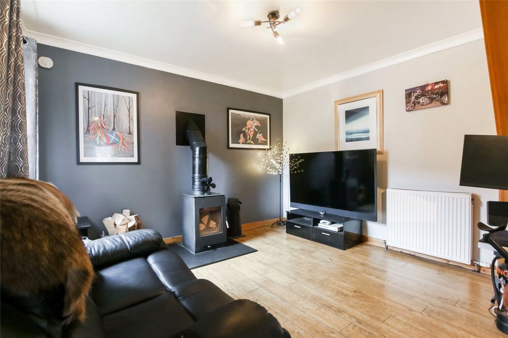 Property photo 2 of 21 Picture No. 05