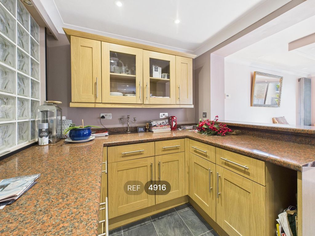 Property photo 2 of 13 Kitchen