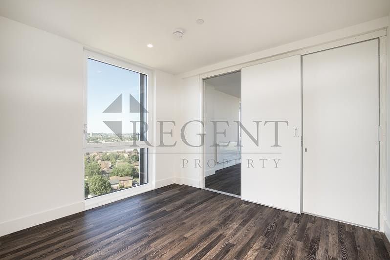 Property photo 3 of 10 Bedroom 1