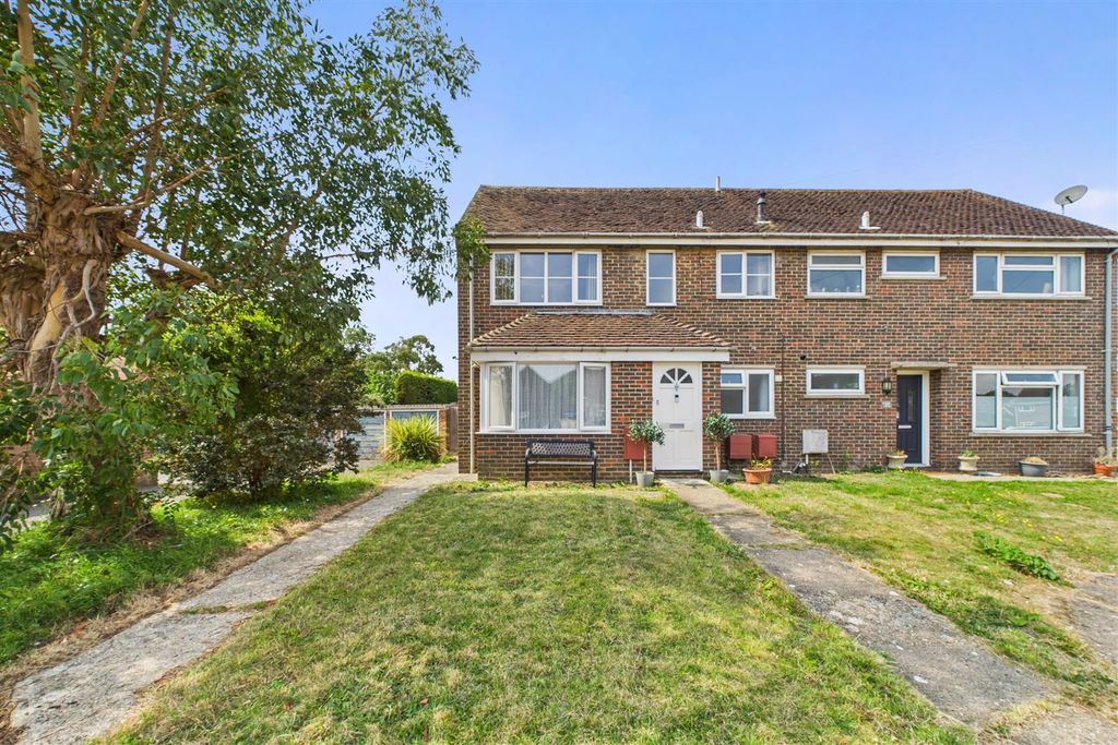 Property photo 1 of 13 Front