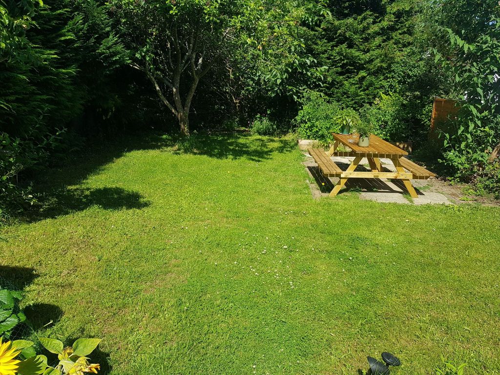 Property photo 2 of 7