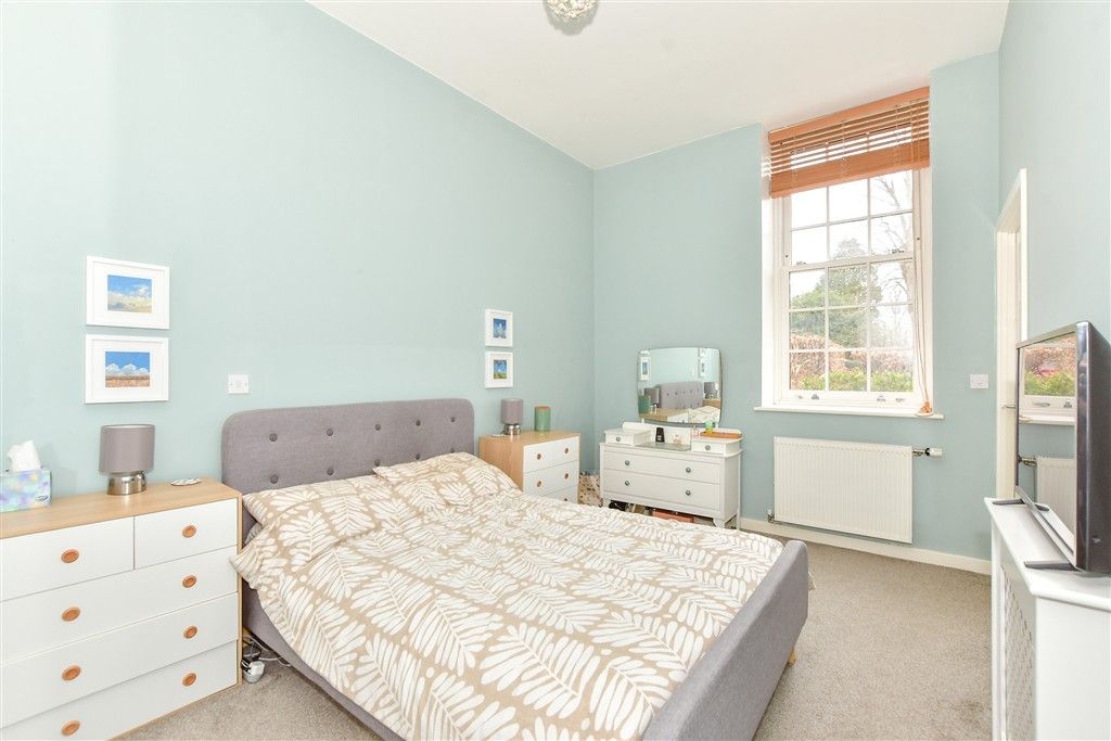 Property photo 3 of 4 Bedroom