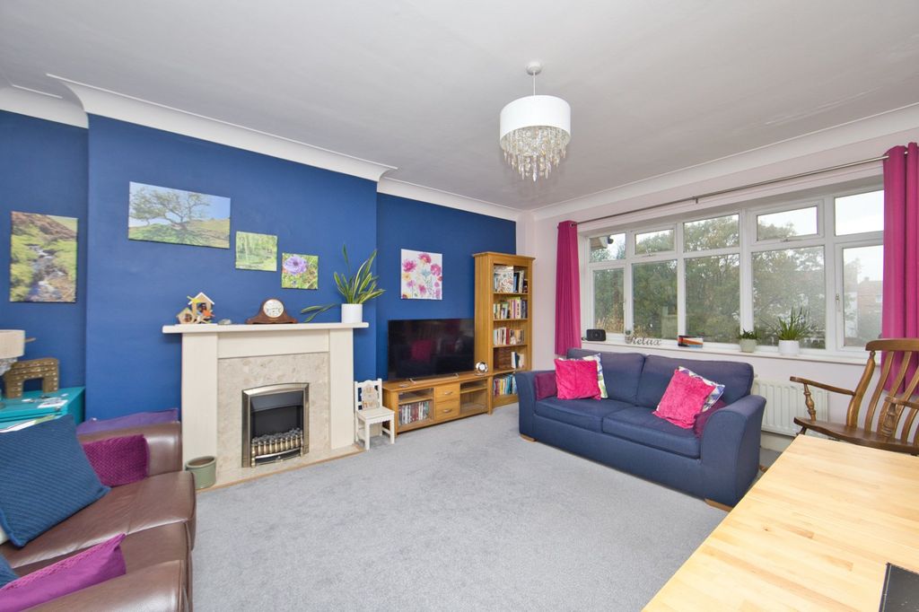 Property photo 2 of 11 Picture 2