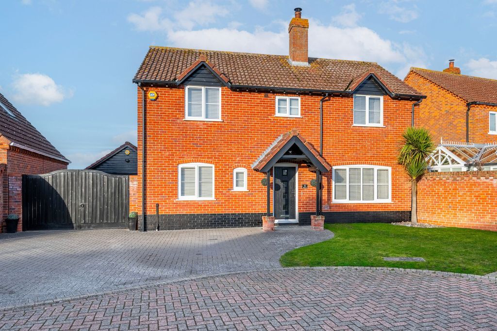 Property photo 1 of 26