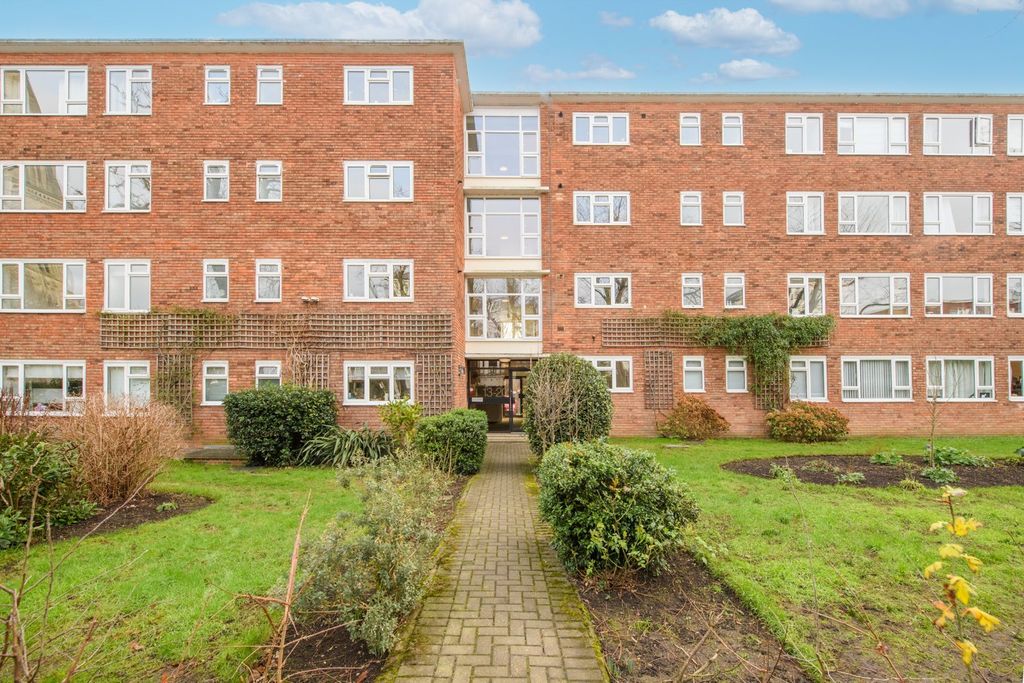Property photo 1 of 7