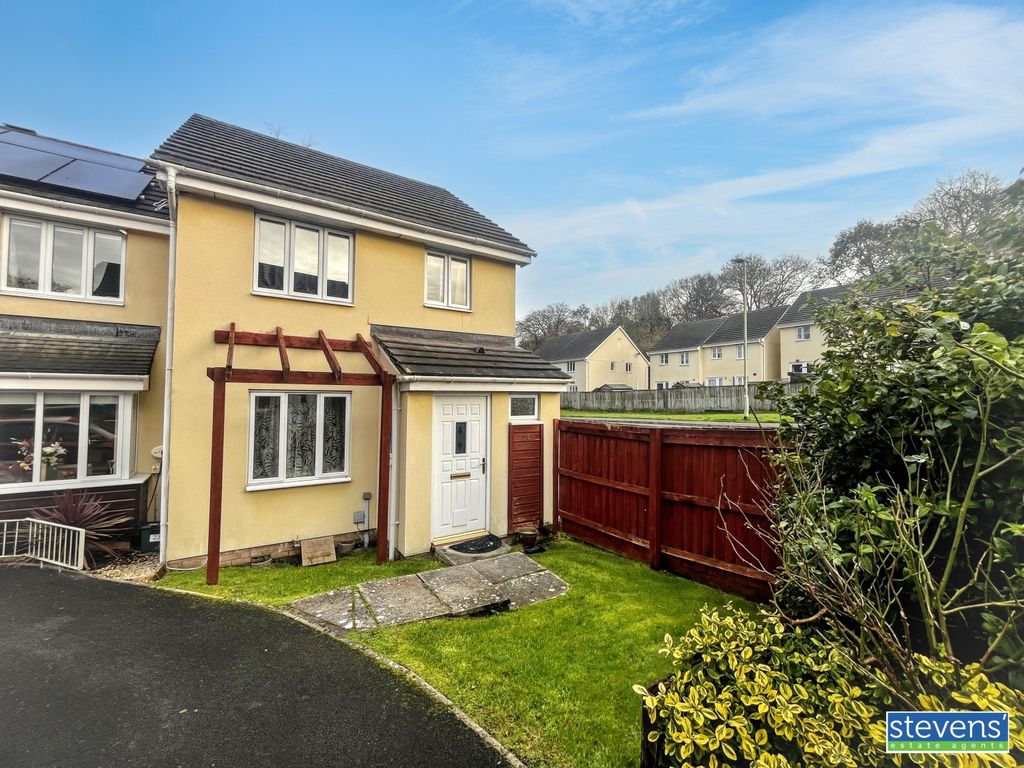 Property photo 1 of 11 Image00001 (8)