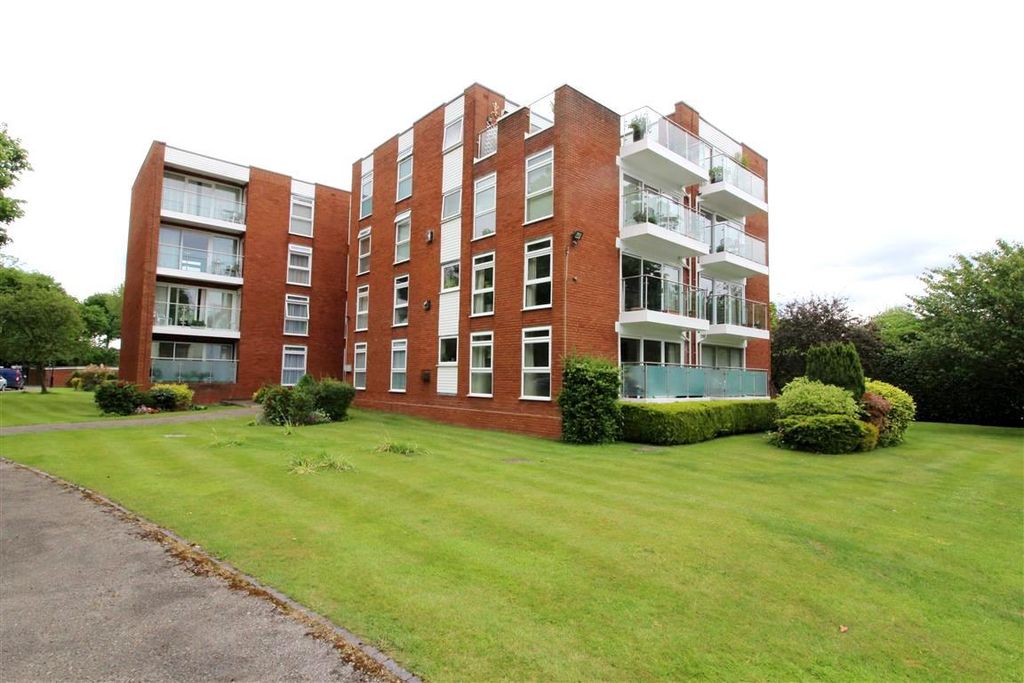 Property photo 3 of 13 Front