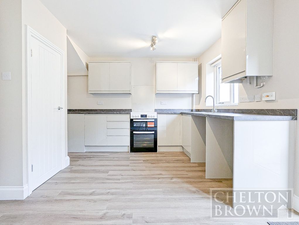 Property photo 2 of 30 Kitchen/Dining Room