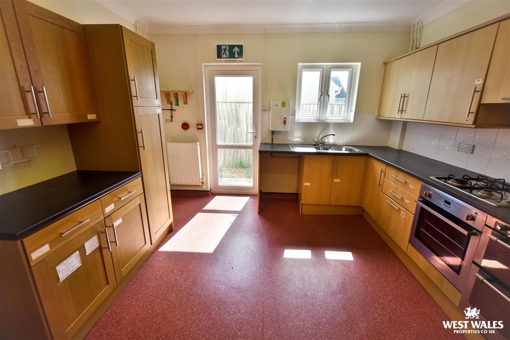 Property photo 2 of 26 6 (23).Jpg