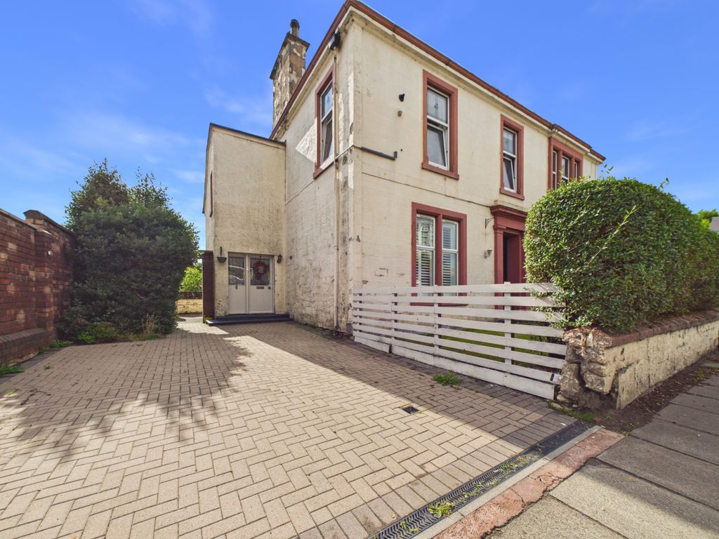 Property photo 1 of 27