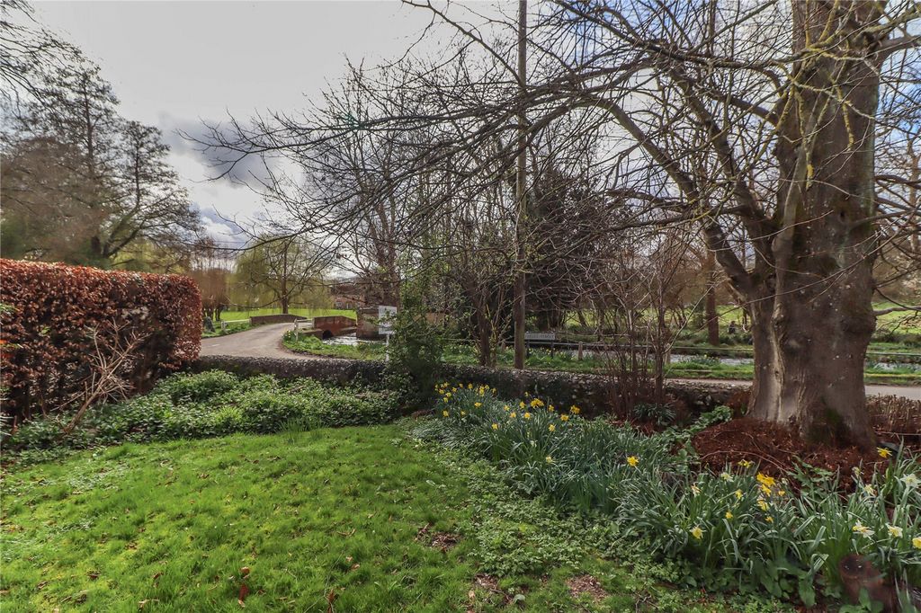 Property photo 3 of 25 Picture No. 62