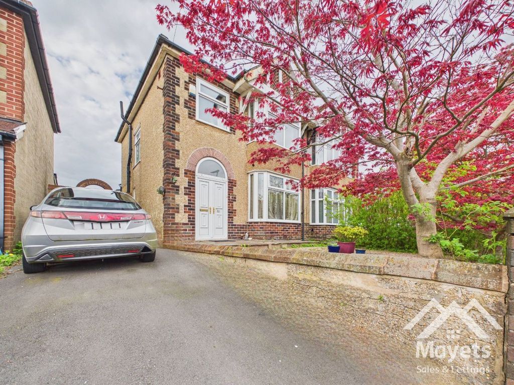 Property photo 1 of 30