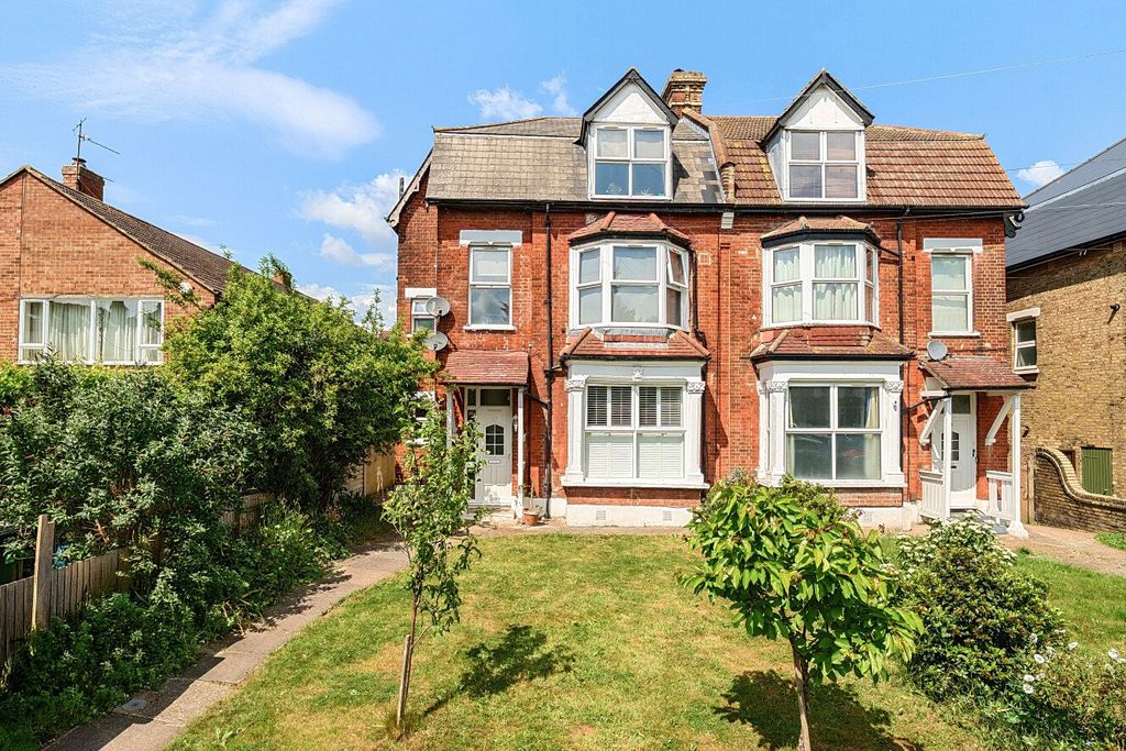 Property photo 2 of 15 Picture No. 02