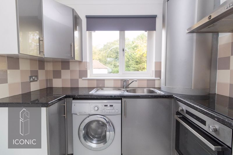 Property photo 3 of 7 Photo 9