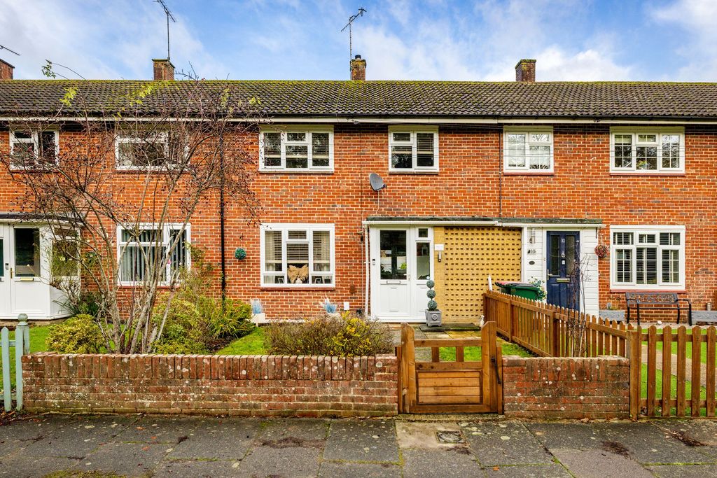 Property photo 1 of 11