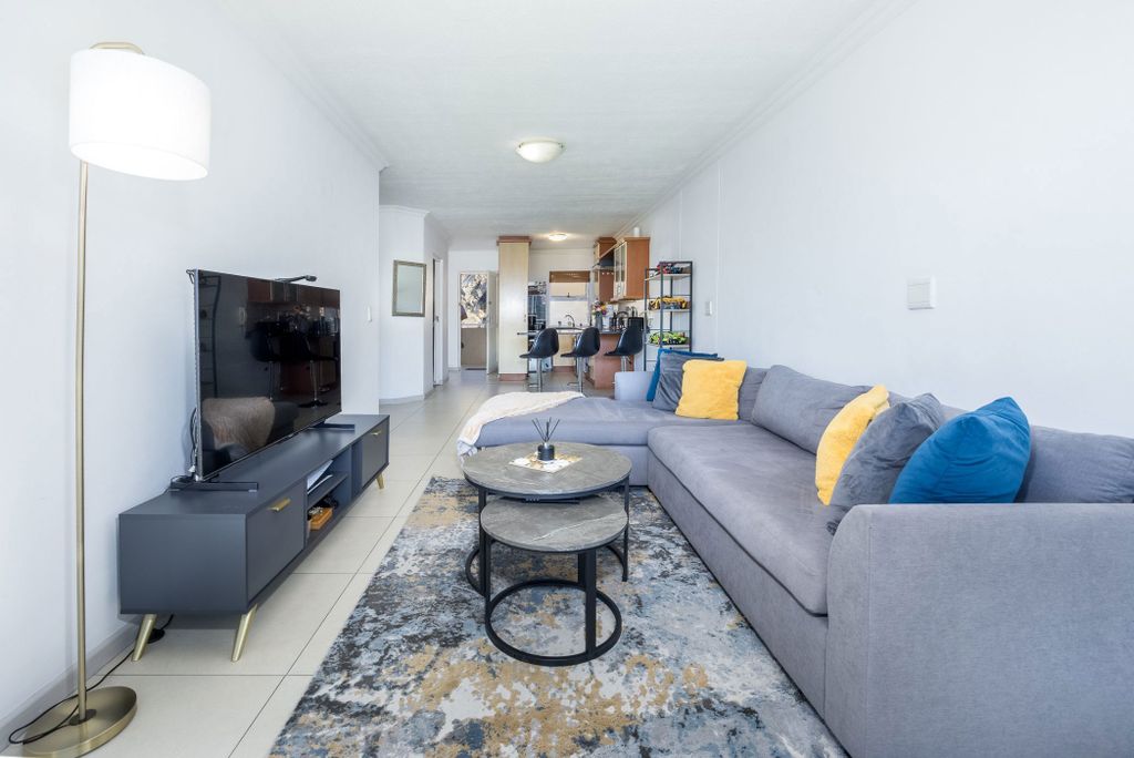 Property photo 2 of 16 Dbv1699355