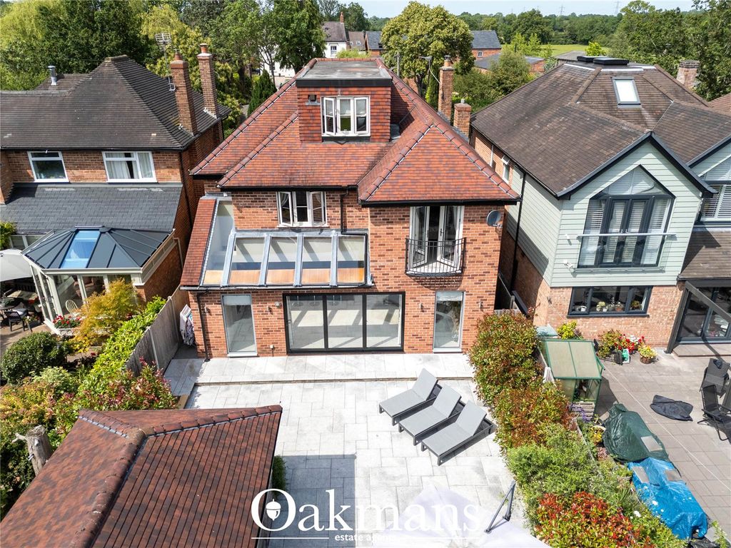 Property photo 2 of 55 Picture No. 11