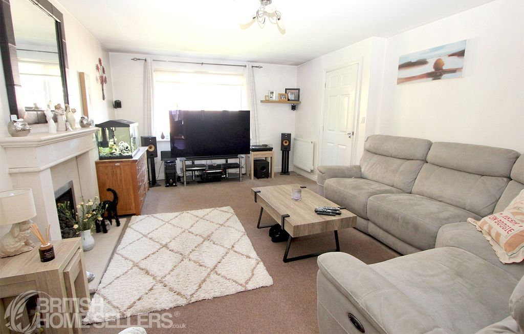 Property photo 2 of 15 Picture No. 02