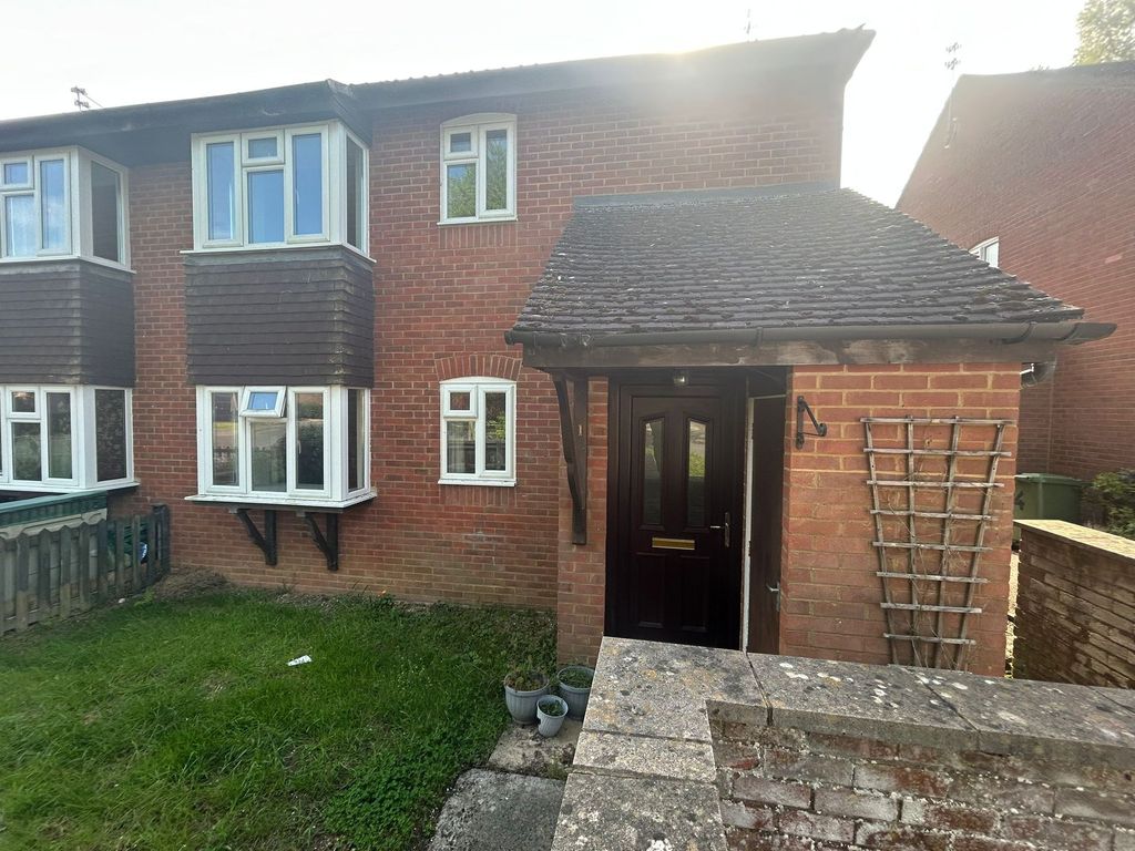 Property photo 1 of 6