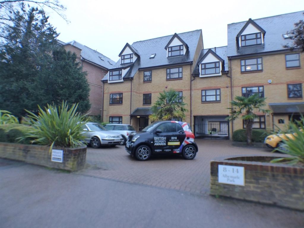 Property photo 1 of 10 6110290