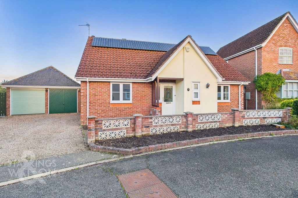 Property photo 1 of 18