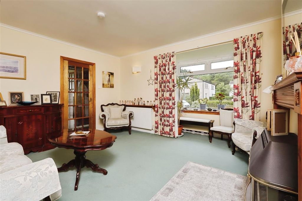 Property photo 3 of 26